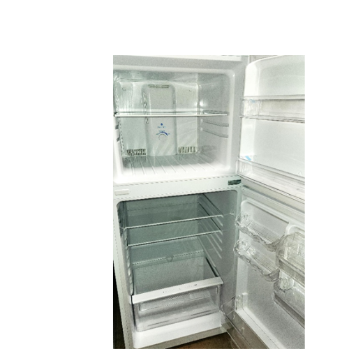 Frigidaire Apartment Size Top Freezer Refrigerator 12 Cu.ft. Previously Owned FFET1222UW